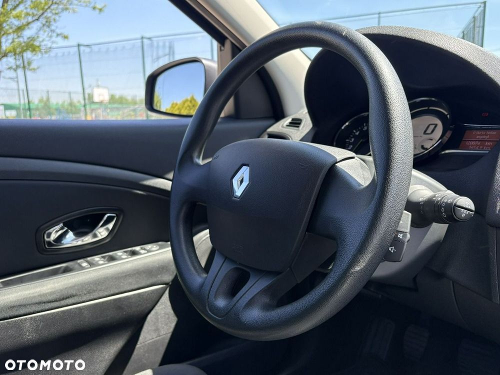 Renault Megane 1.2 16V TCe Energy Life EU6 - 15