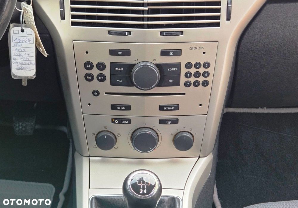 Opel Astra - 9