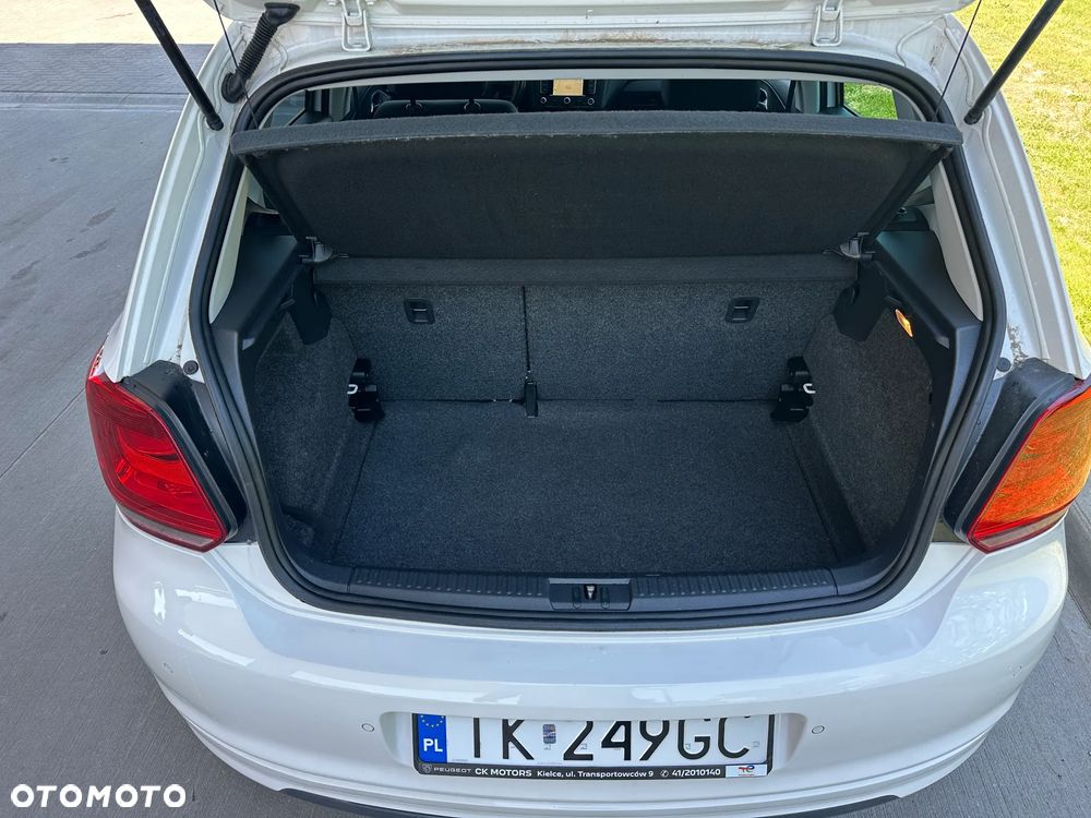 Volkswagen Polo 1.2 TDI Blue Motion - 12
