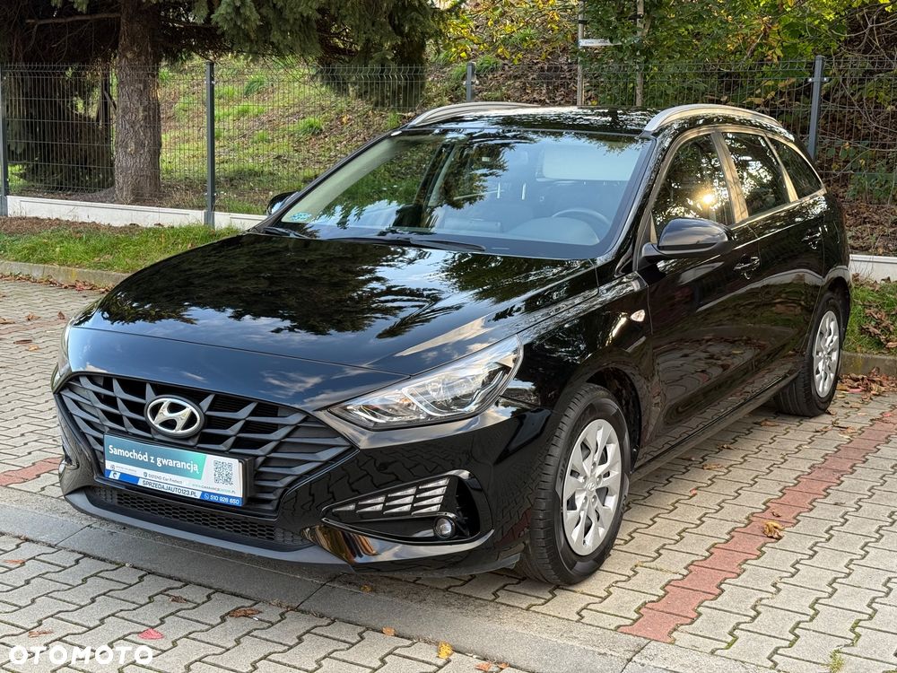 Hyundai i30 1.5 DPI Classic + - 24