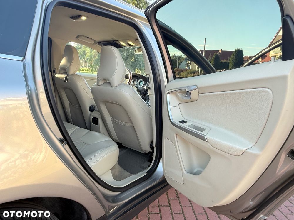 Volvo XC 60 - 18
