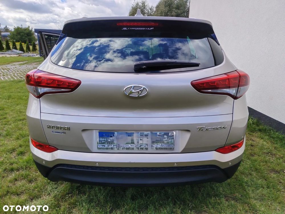 Hyundai Tucson 1.7 CRDI BlueDrive Comfort 2WD - 4