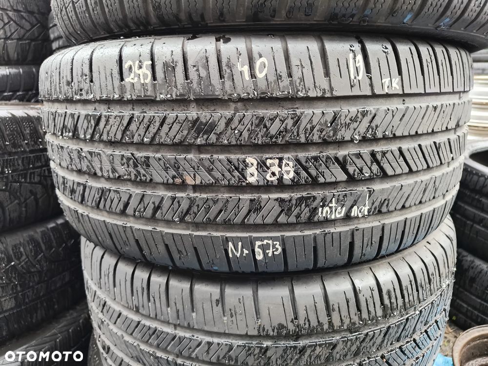 Goodyear 245/40/19 nr 573 - 2