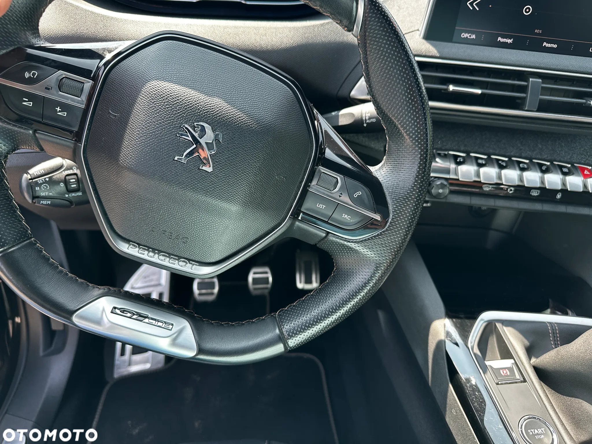 Peugeot 3008 - 11