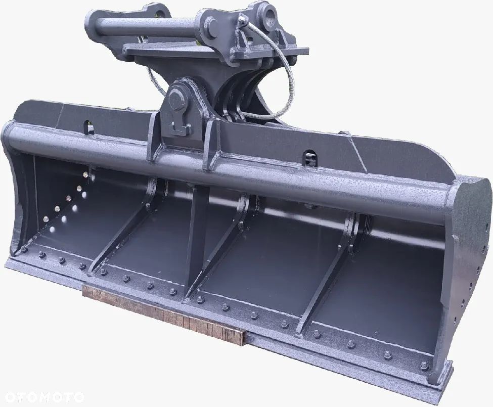 Caterpillar - 2