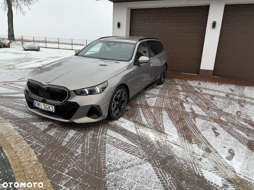BMW Seria 5 540d xDrive mHEV - 2