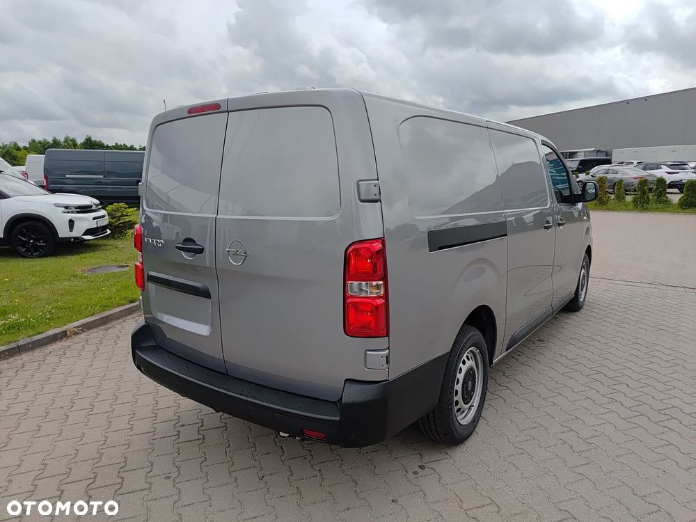 Opel Vivaro Vivaro Furgon XL Diesel 2.2 150 KM Manual - 6