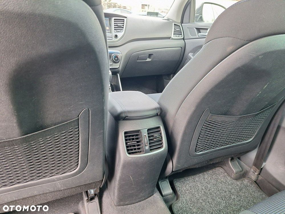 Hyundai Tucson 1.6 GDi Comfort 2WD - 28