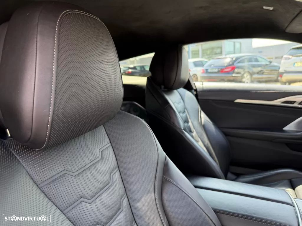 BMW 840 d xDrive Pack M - 29