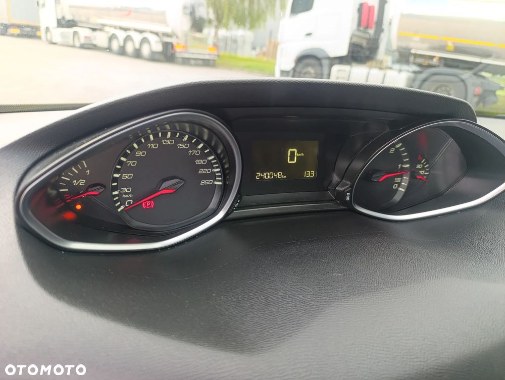 Peugeot 308 BlueHDi 120 Stop & Start Business-Line - 20