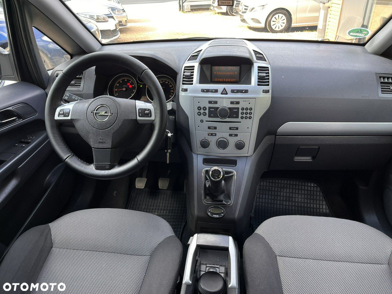 Opel Zafira 1.8 - 11