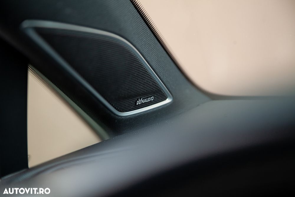 Volkswagen Golf - 23