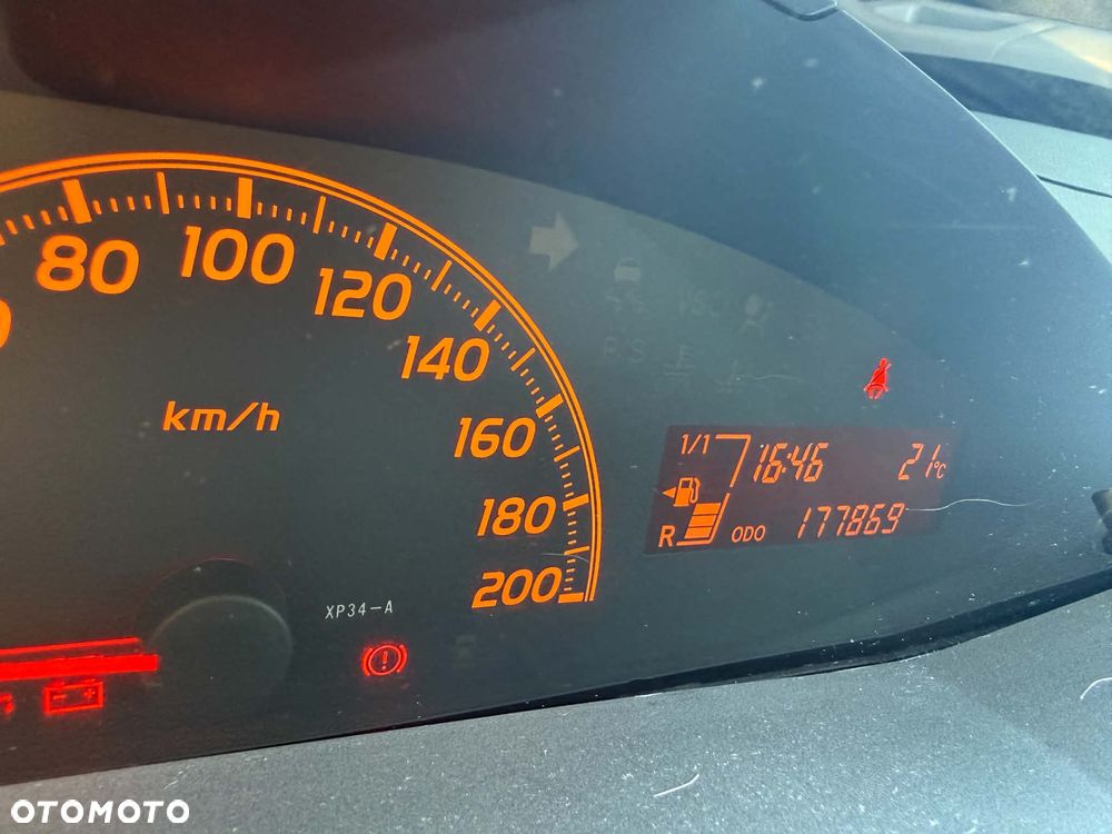 Toyota Yaris 1.0 Active - 14