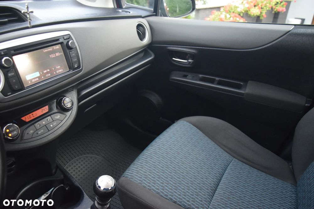 Toyota Yaris 1.33 Prestige - 21