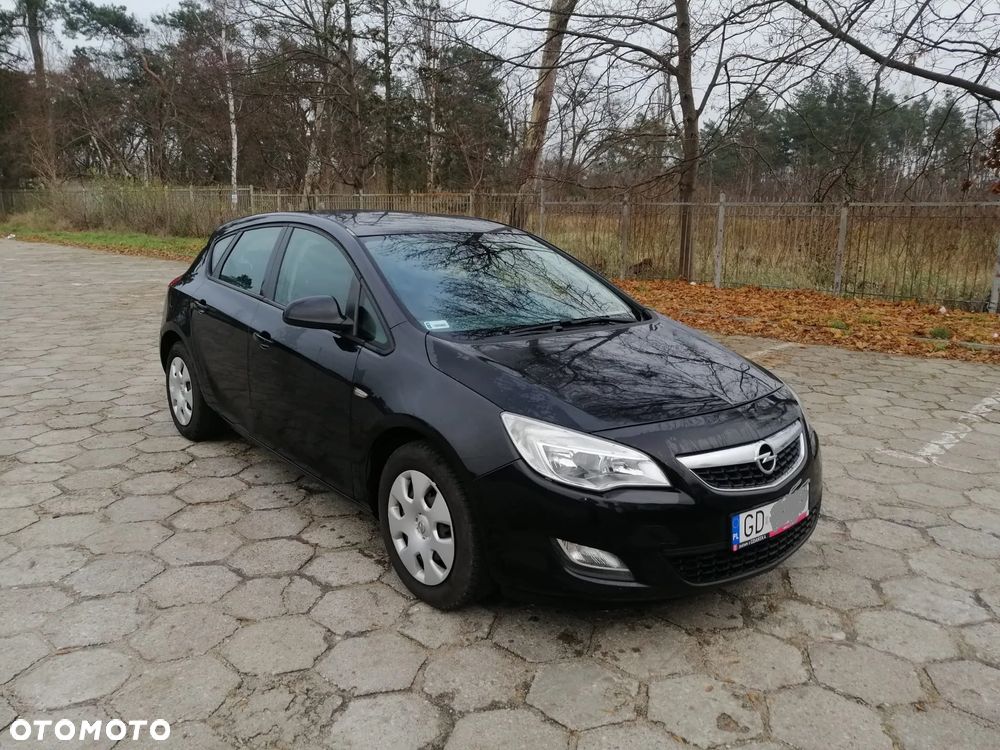 Opel Astra - 1