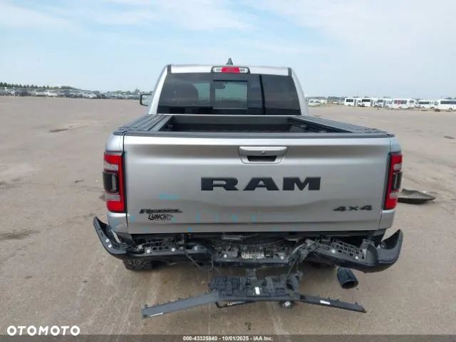 RAM 1500 - 9