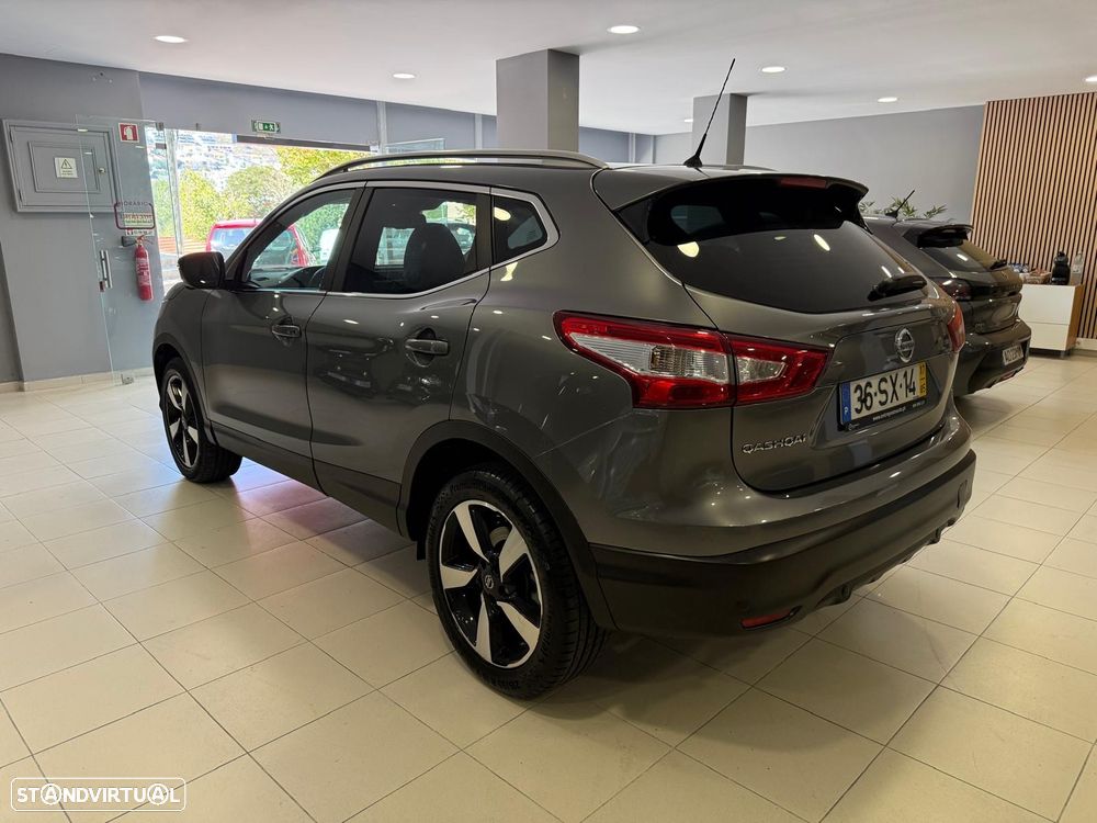 Nissan Qashqai 1.5 dCi N-Connecta 18 - 6