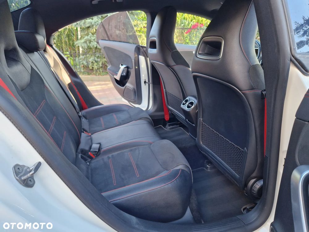 Mercedes-Benz CLA AMG 35 4-Matic 7G-DCT - 27