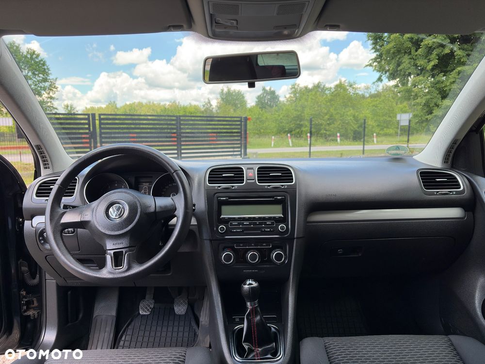 Volkswagen Golf - 16