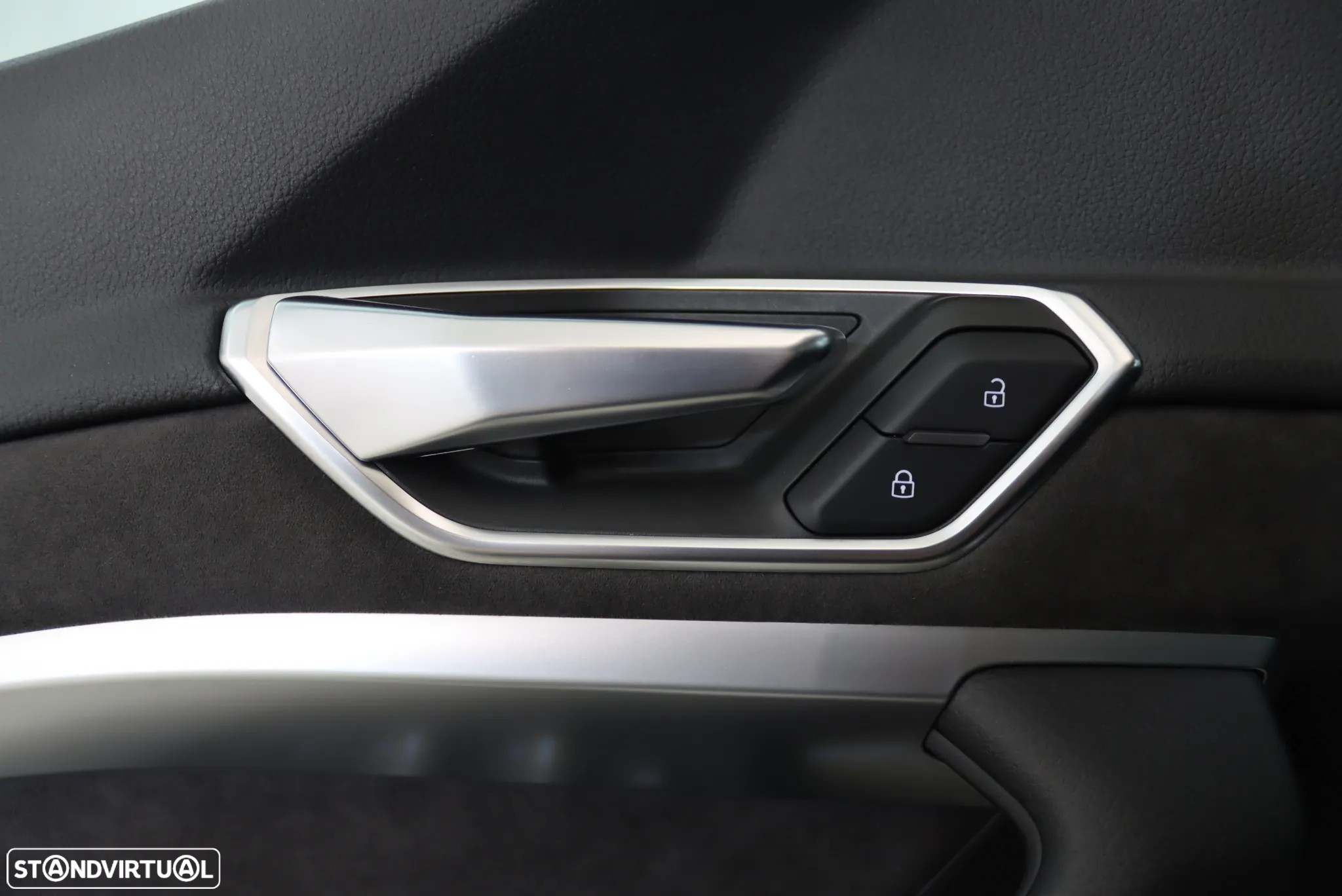 Audi e-tron 55 quattro S line - 19