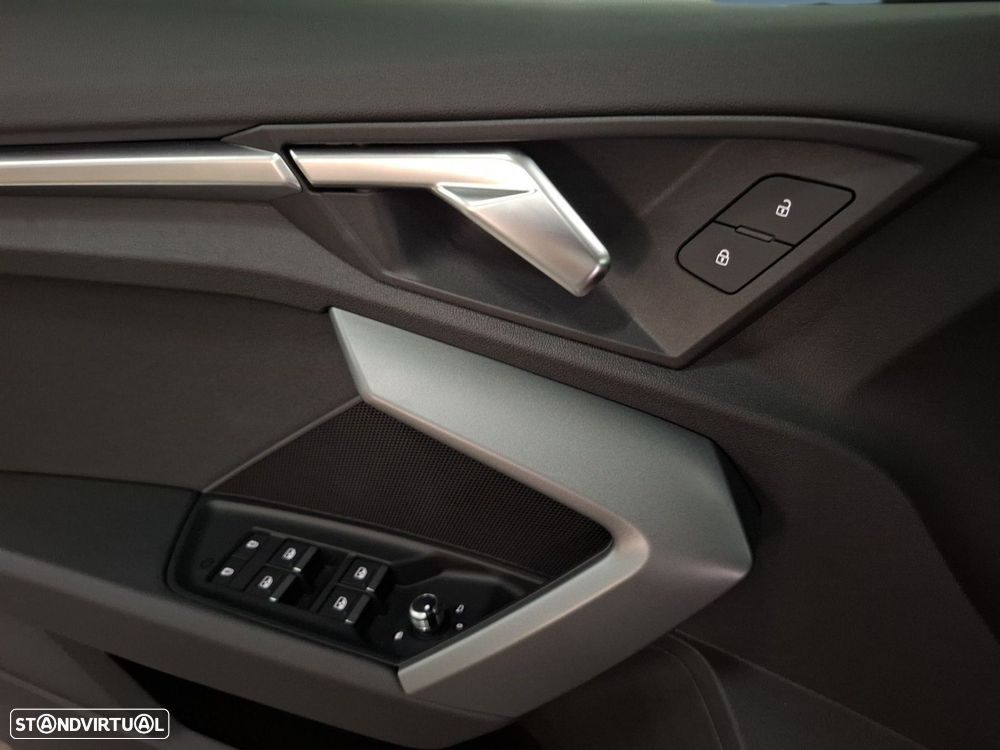 Audi A3 Sportback 30 TFSI Advanced S tronic - 21