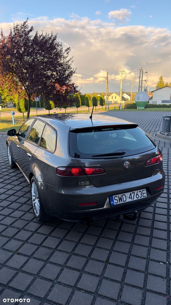 Alfa Romeo 159 1.9 JTDM 16V DPF Distinctive - 8