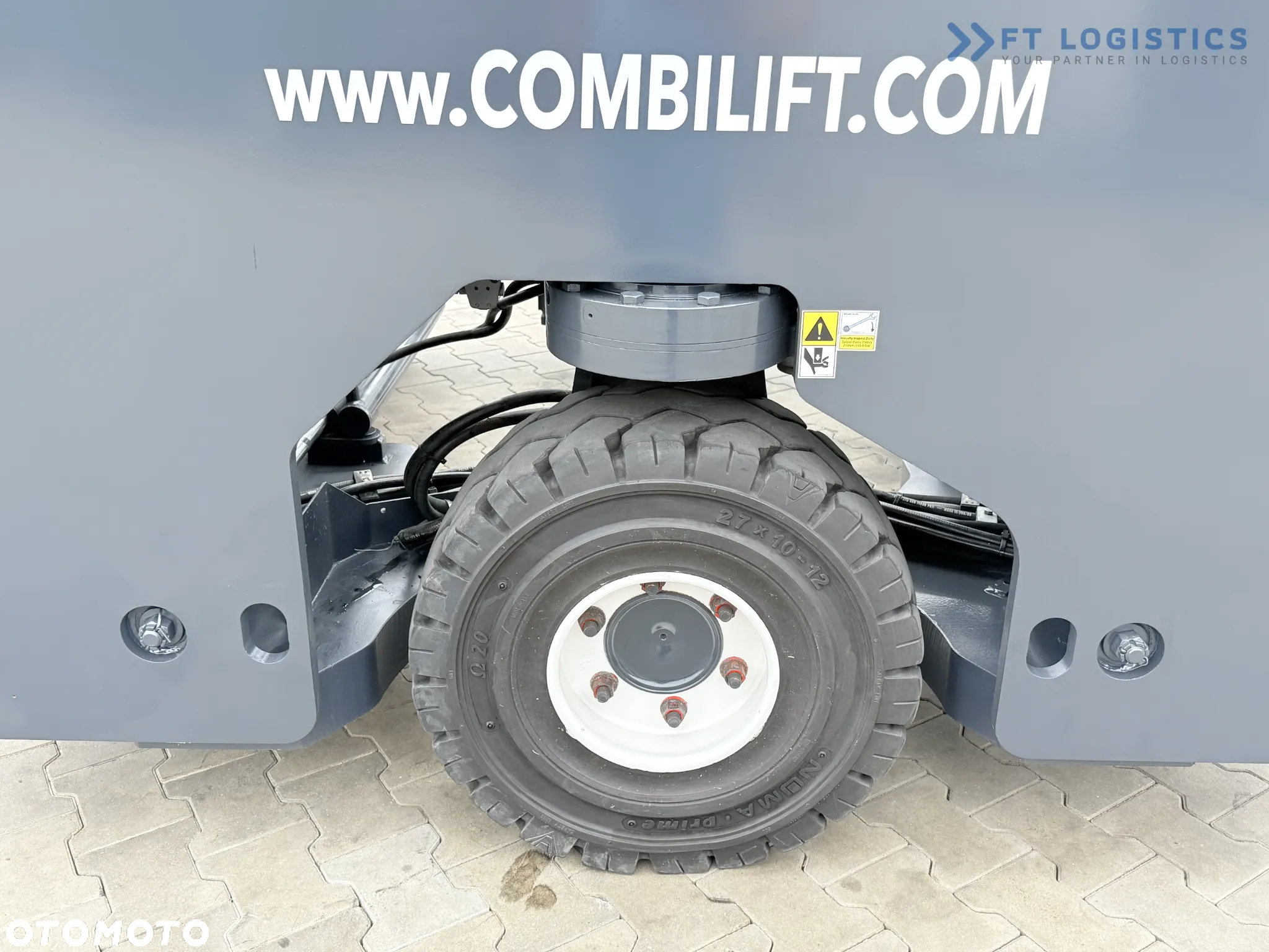 Combilift C4500 / DIESEL / DUPLEX 4000MM / SZEROKI POZYCJONER WIDEŁ / OGRZEWANIE / PEŁNA KABINA / STAN IDEALNY / Szeroka oferta wózków czterokierunkowych i bocznych, dopasowanych do różnorodnych potrzeb i zastosowań - 33