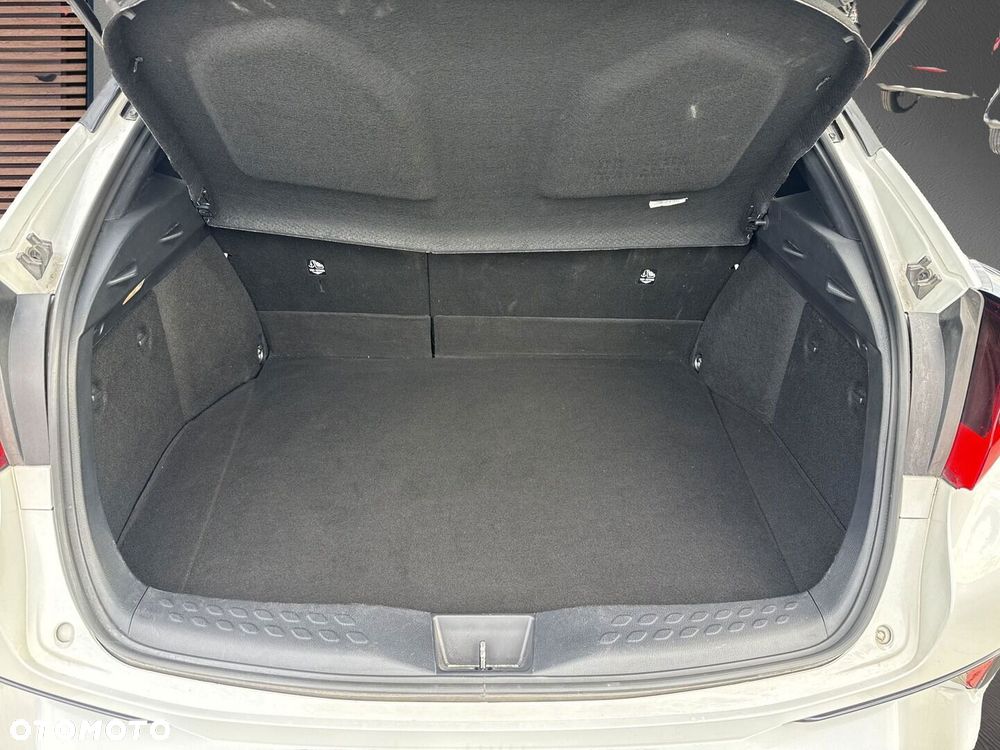 Toyota C-HR 2.0 Hybrid GR Sport - 27