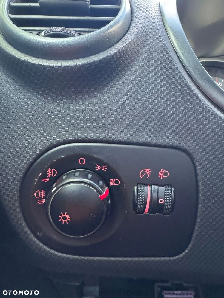 Seat Leon - 12