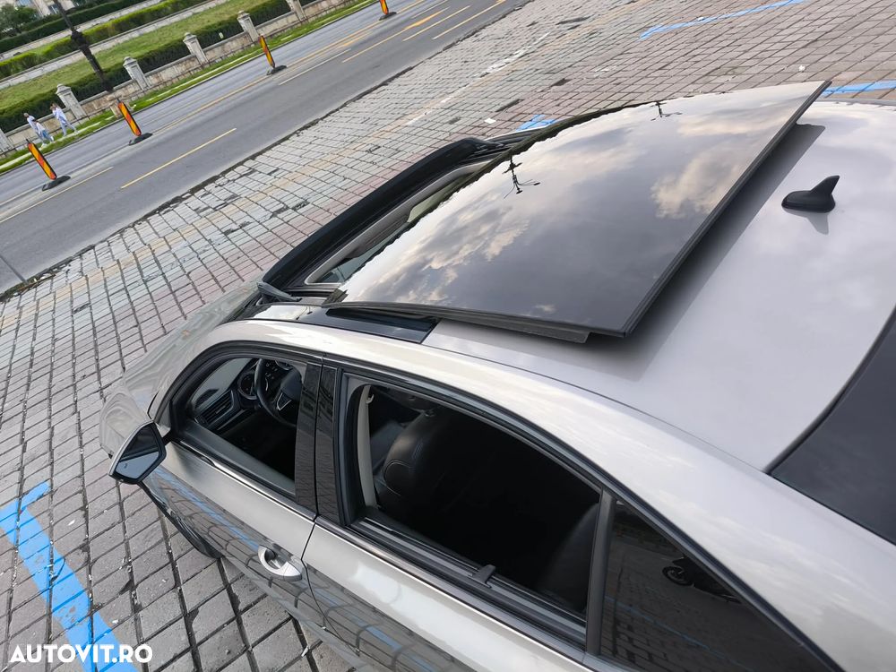 Skoda Superb 2.0 TDI DSG Laurin & Klement - 4