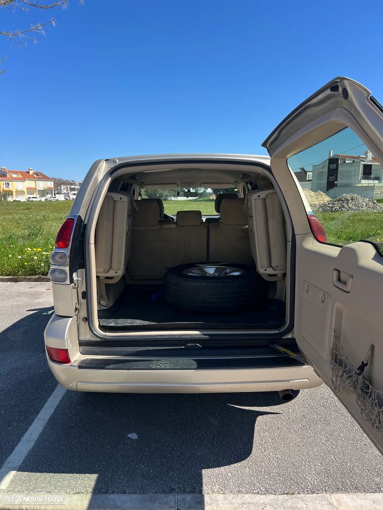 Toyota Land Cruiser Prado - 13