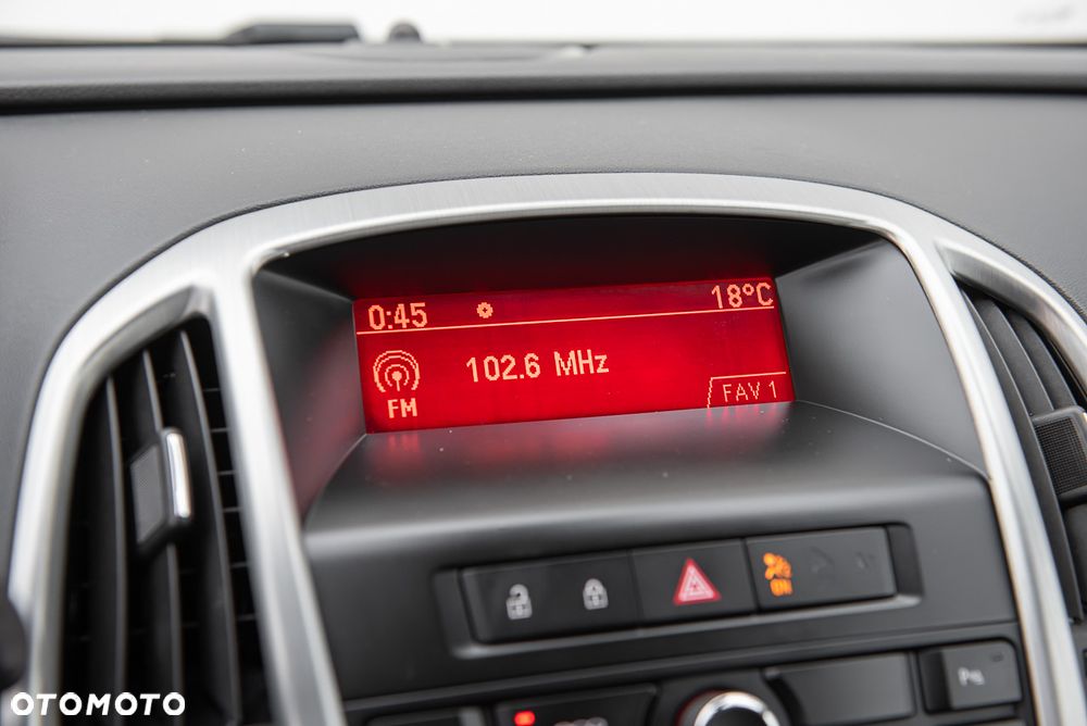 Opel Astra 1.4 Turbo - 20