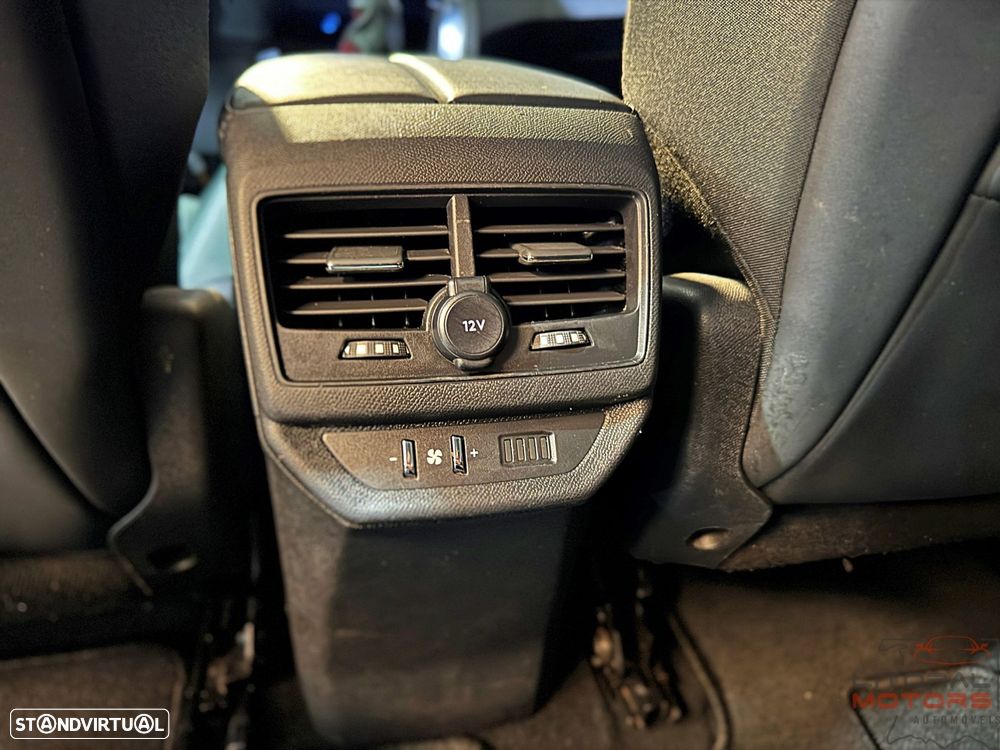 Peugeot 5008 1.2 PureTech Allure J18 - 38