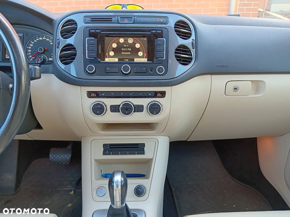 Volkswagen Tiguan - 5