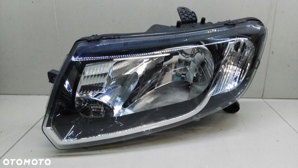 DACIA SANDERO LOGAN II PRZEDNIA LEWA LAMPA PRZOD - 1