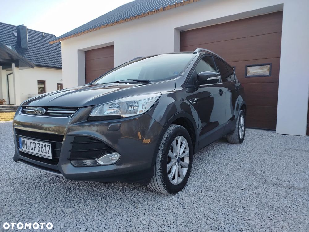 Ford Kuga 2.0 TDCi 2x4 Titanium - 9
