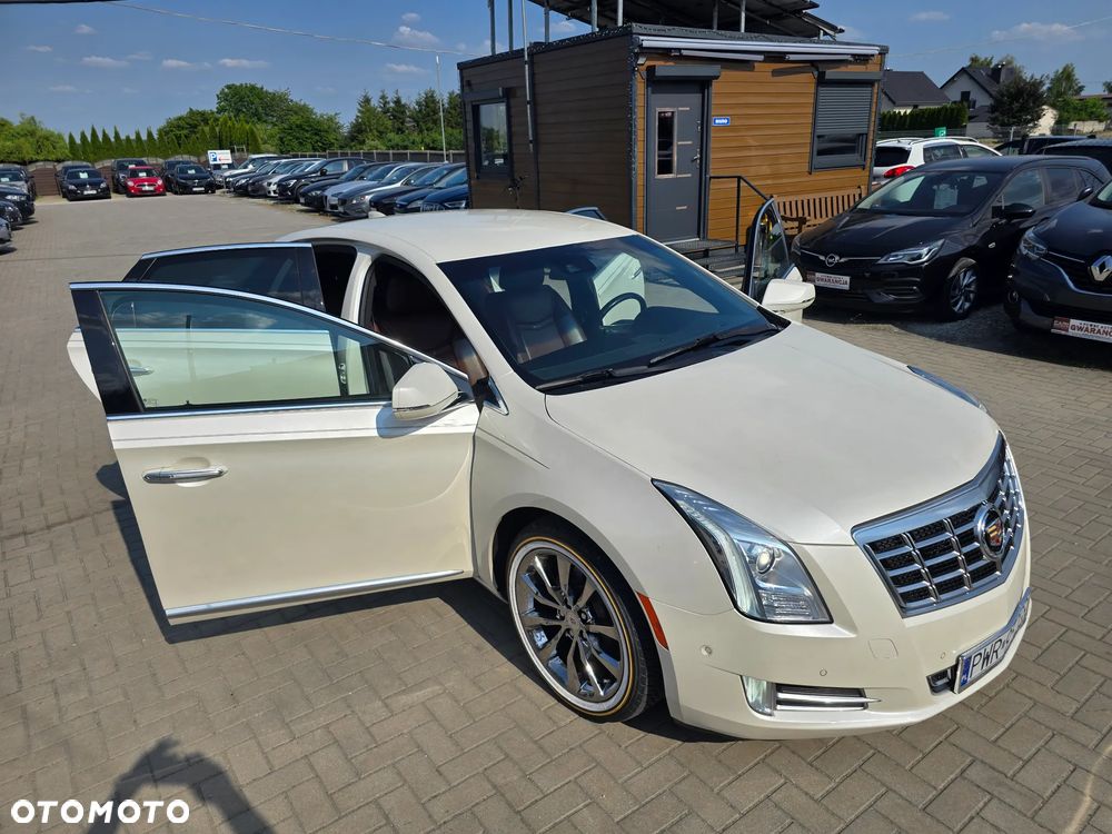 Cadillac XTS - 37