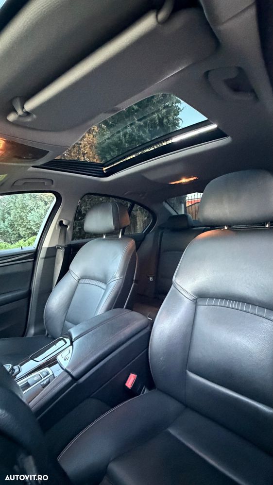 BMW Seria 5 525d Aut. Luxury Line - 20