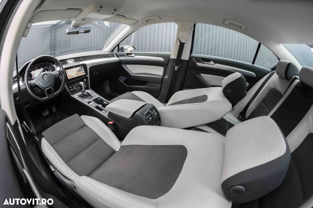 Volkswagen Passat 2.0 TDI DSG Highline - 5