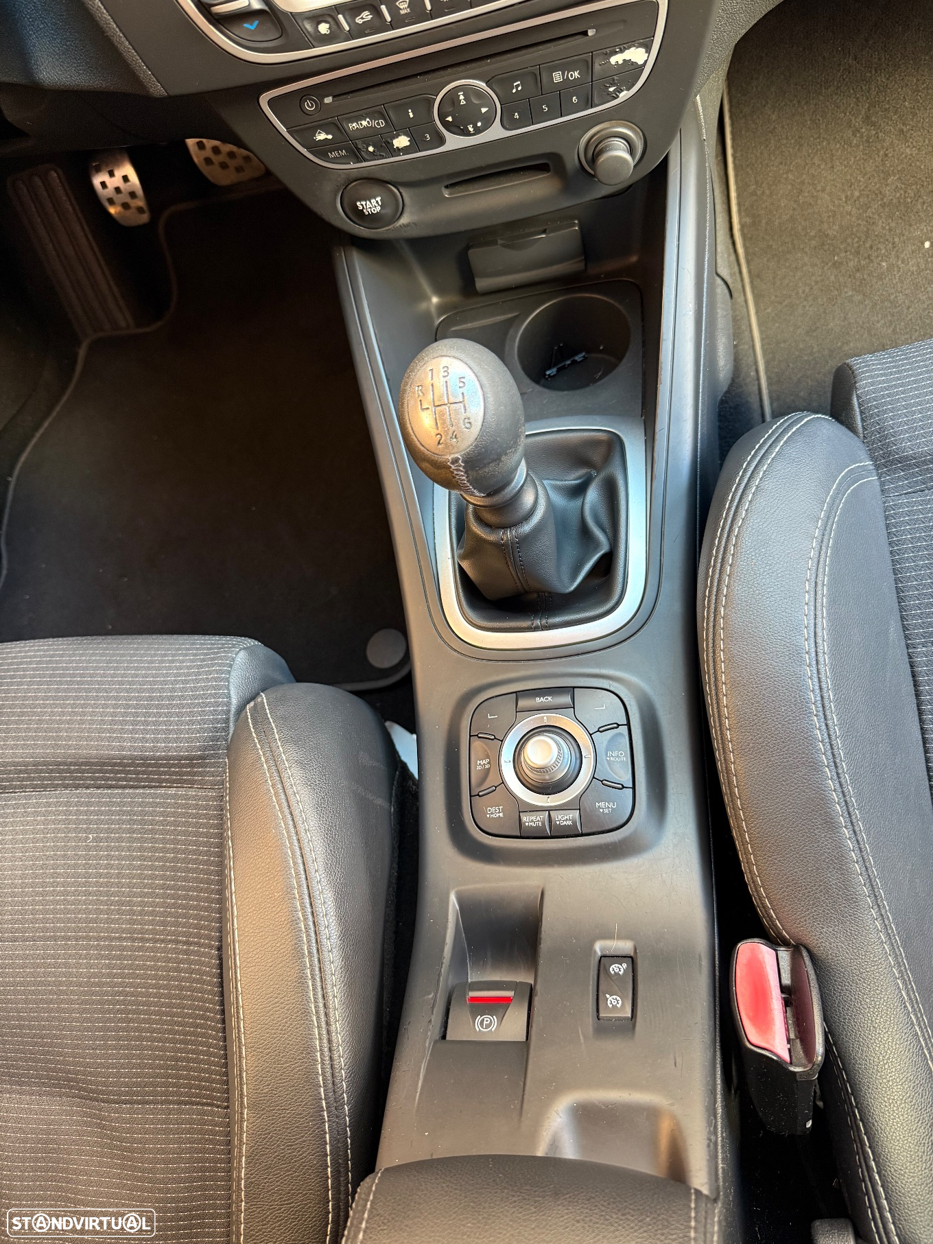 Renault Mégane Coupe 1.5 dCi GT Line - 28