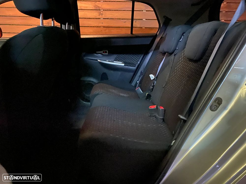 Toyota Urban Cruiser 1.4 D-4D Sol - 7