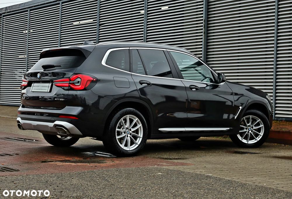 BMW X3 xDrive20i - 9