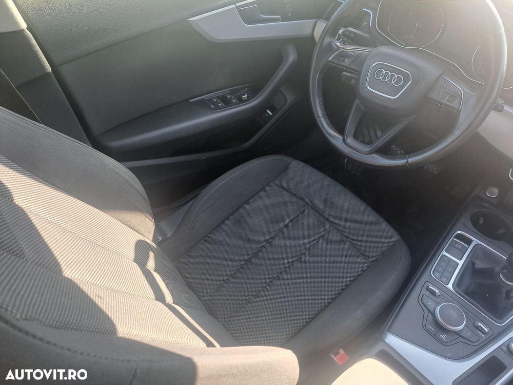 Audi A4 Limuzina 2.0 TDI - 9