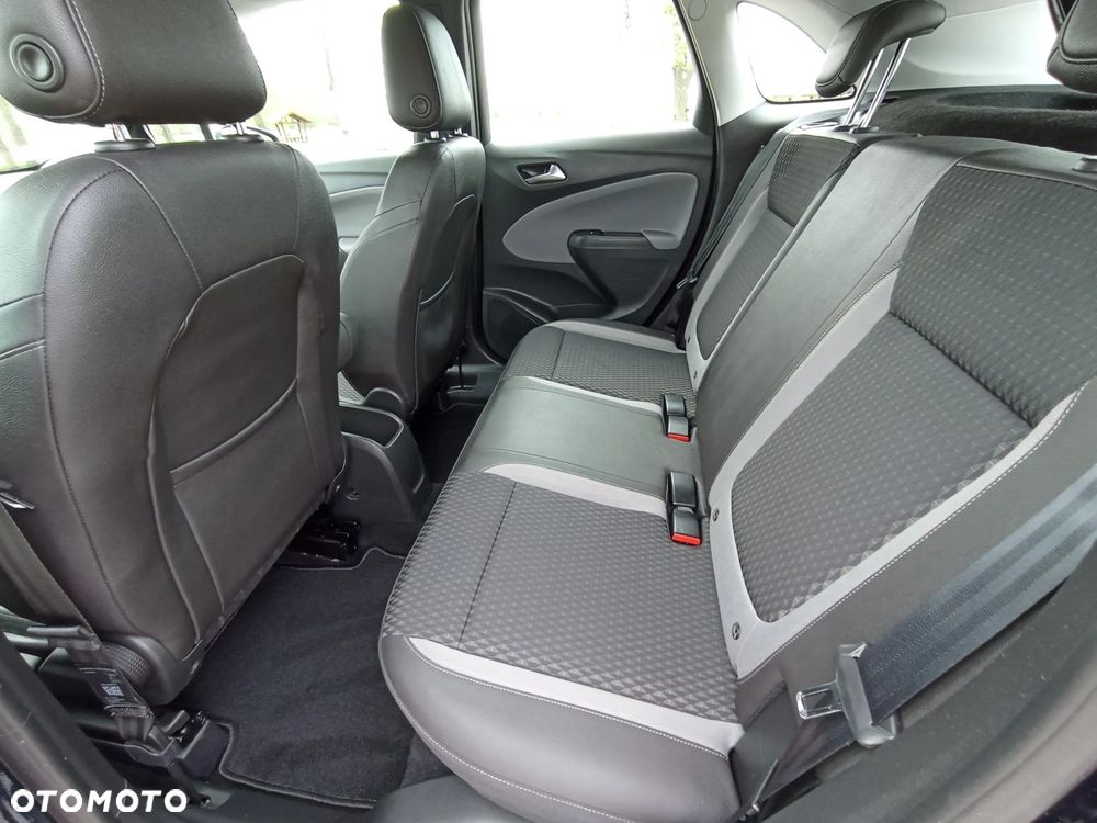 Opel Crossland X - 24