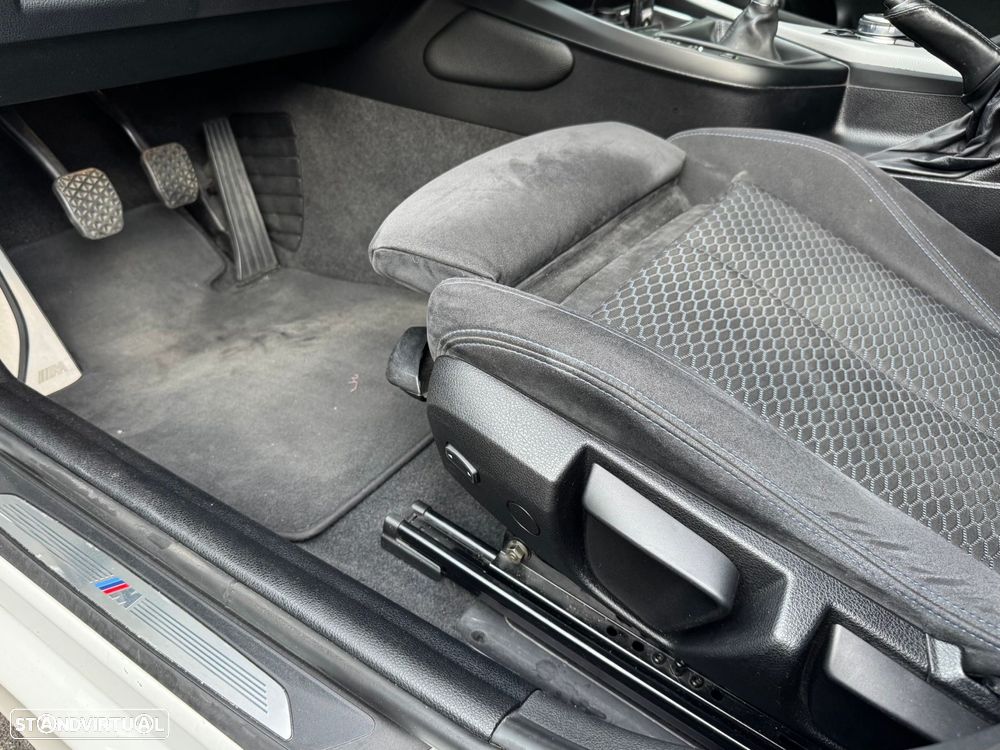 BMW 116 d Pack M - 11