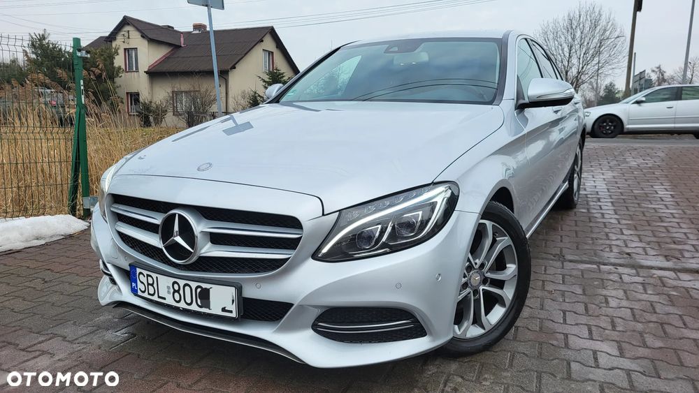 Mercedes-Benz Klasa C 180 (BlueEFFICIENCY) Avantgarde - 33