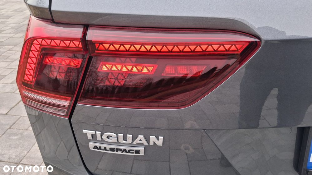 Volkswagen Tiguan 2.0 TDI SCR 4MOTION DSG URBAN SPORT - 16
