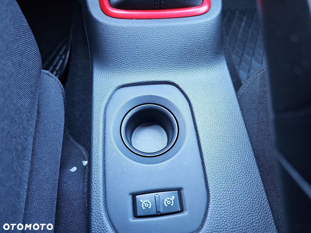 Dacia Duster 1.6 SCe Techroad - 25