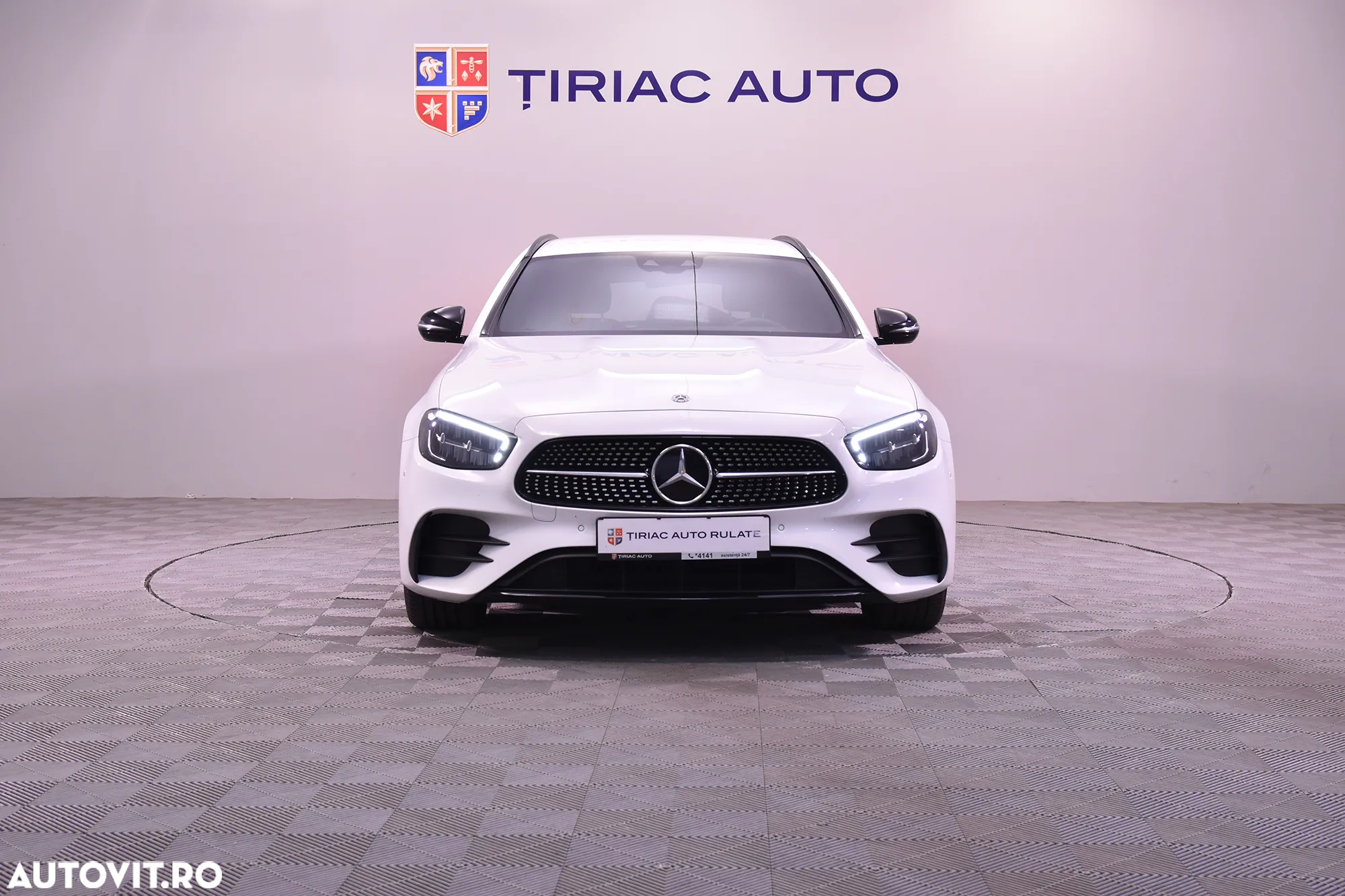 Mercedes-Benz E 300 de 4Matic T 9G-TRONIC AMG Line - 8