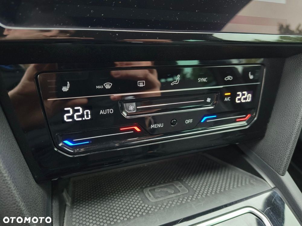 Volkswagen Passat - 23
